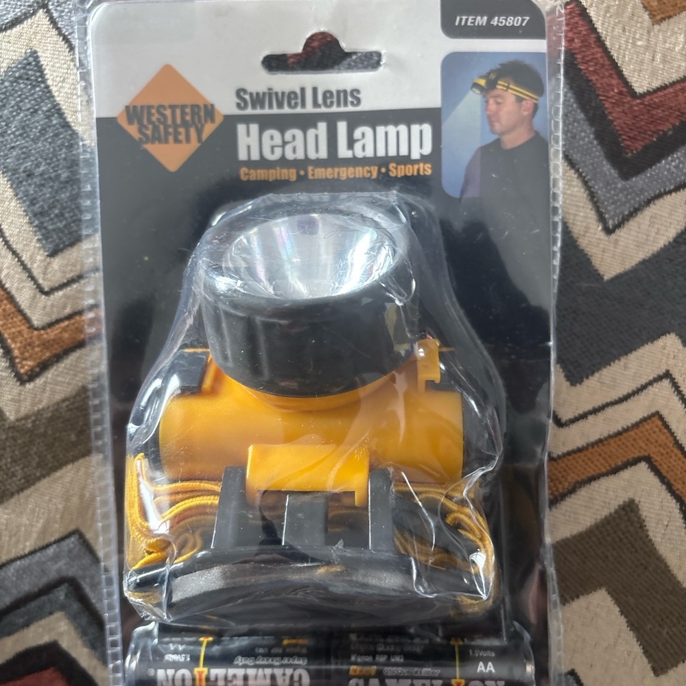 Swivel Lens Head Lamp - Yellow